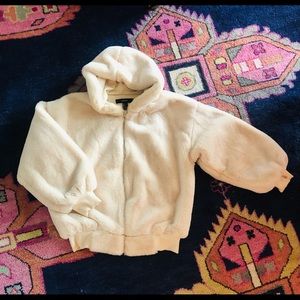 FRONT ZIP , HOODED TEDDY JACKET•Size S•LIKE NEW•